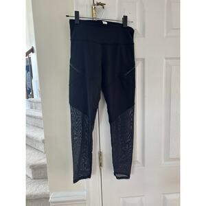 Ivivva Lululemon Black 7/8 Ankle Mesh Leggings